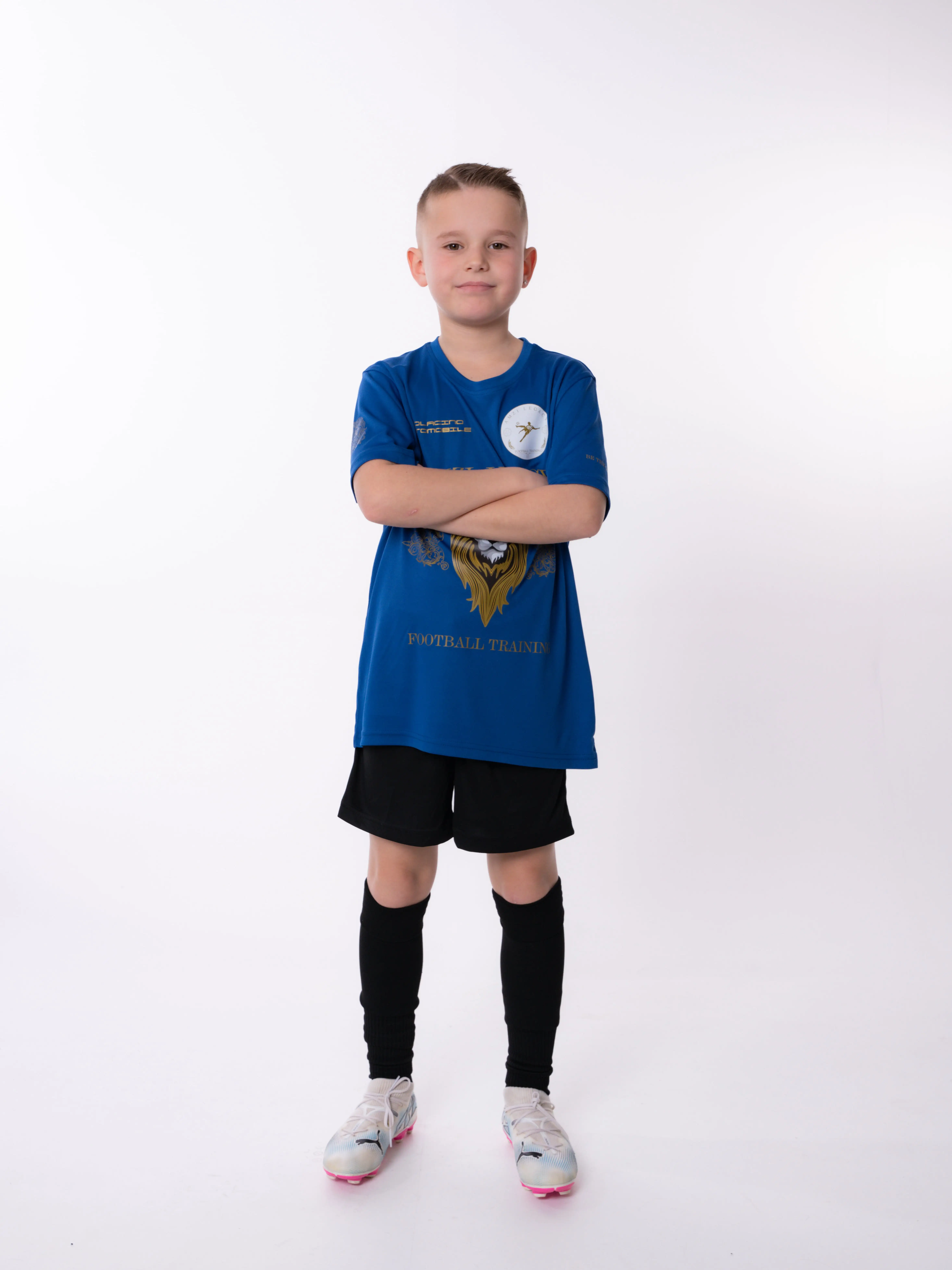 Junge modelt